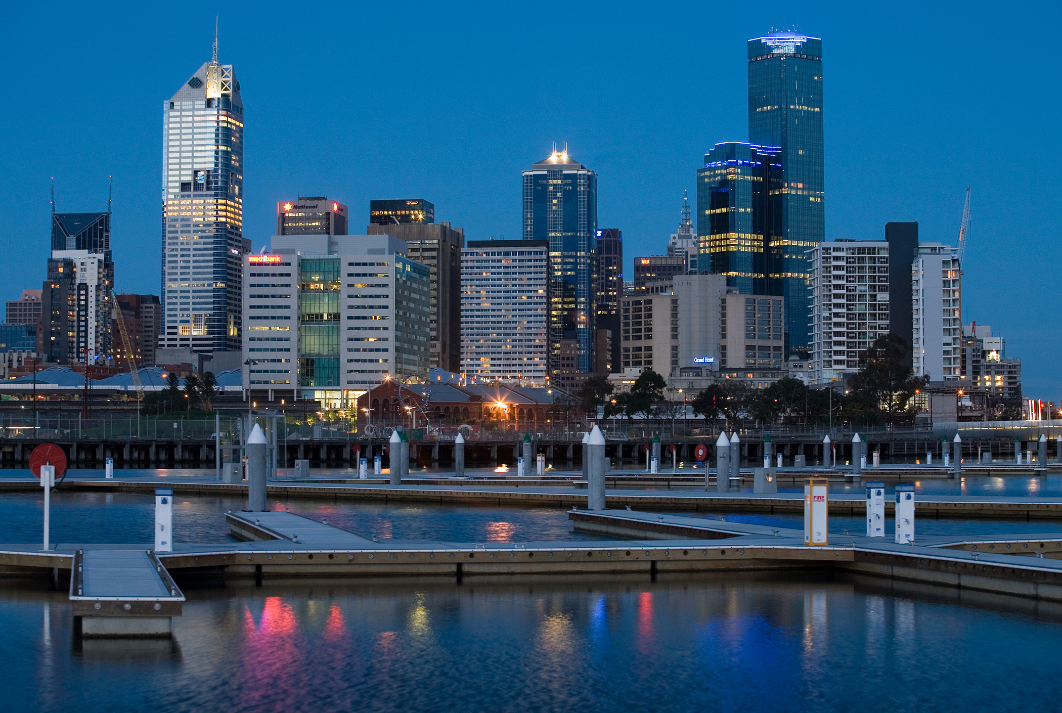 Melbourne skyline at night