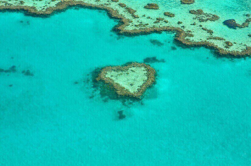 overview of the great barrier reef in Australia